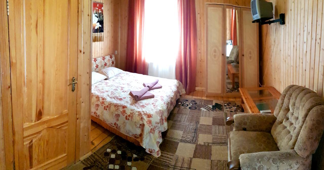 Perlyna Podillyа Hotel Sataniv Exterior foto